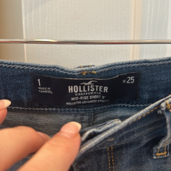 Hollister ripped jeans shorts, size 1, worn 1x - Picture 2 of 3